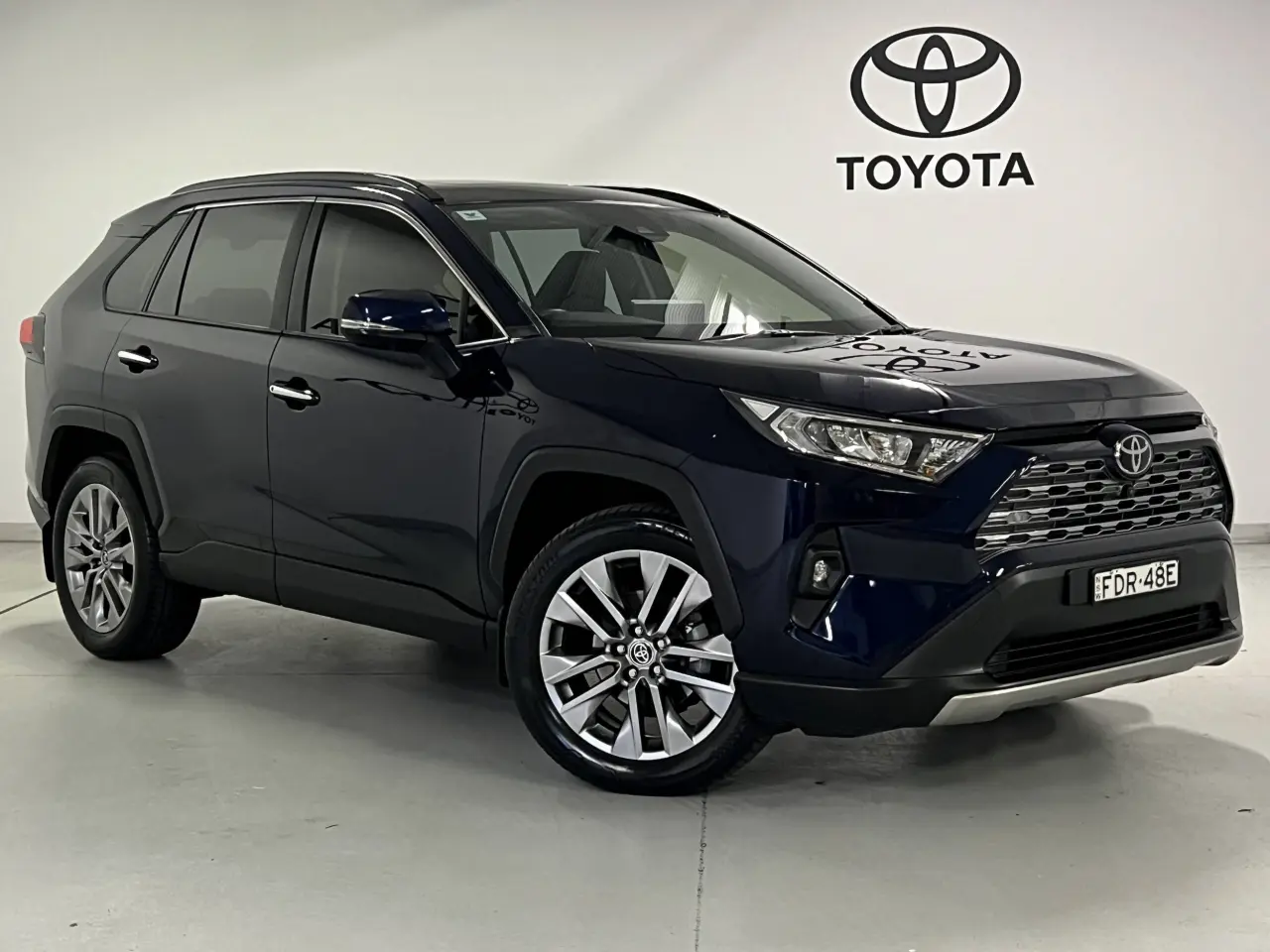 2023 TOYOTA RAV4 Gallery Image 1
