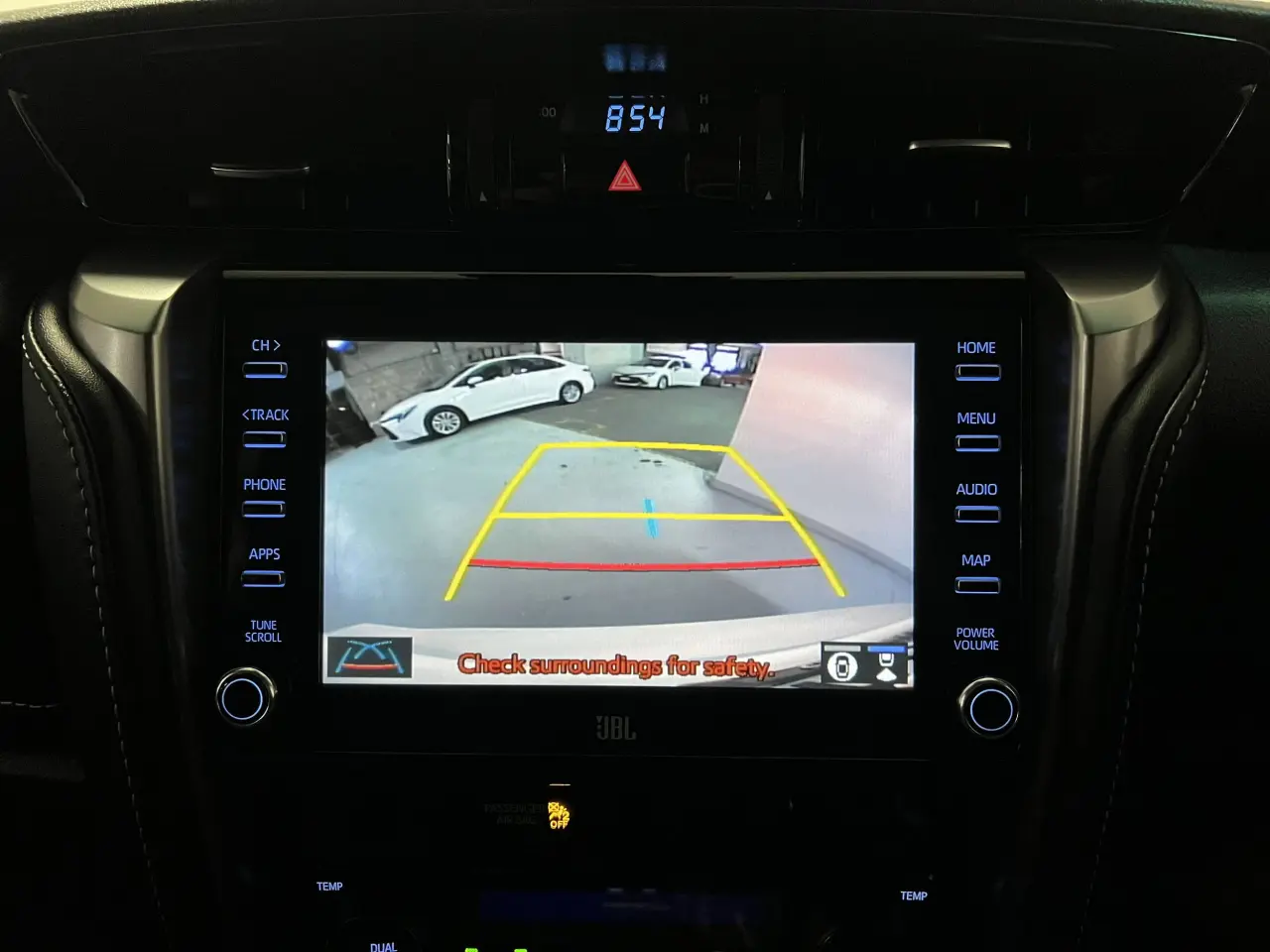 2025 TOYOTA FORTUNER Gallery Image 19