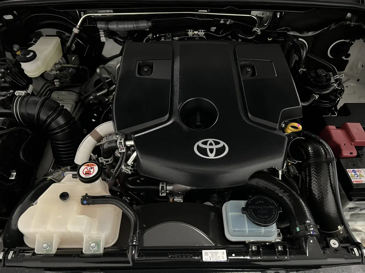 2025 TOYOTA FORTUNER Gallery Image 22
