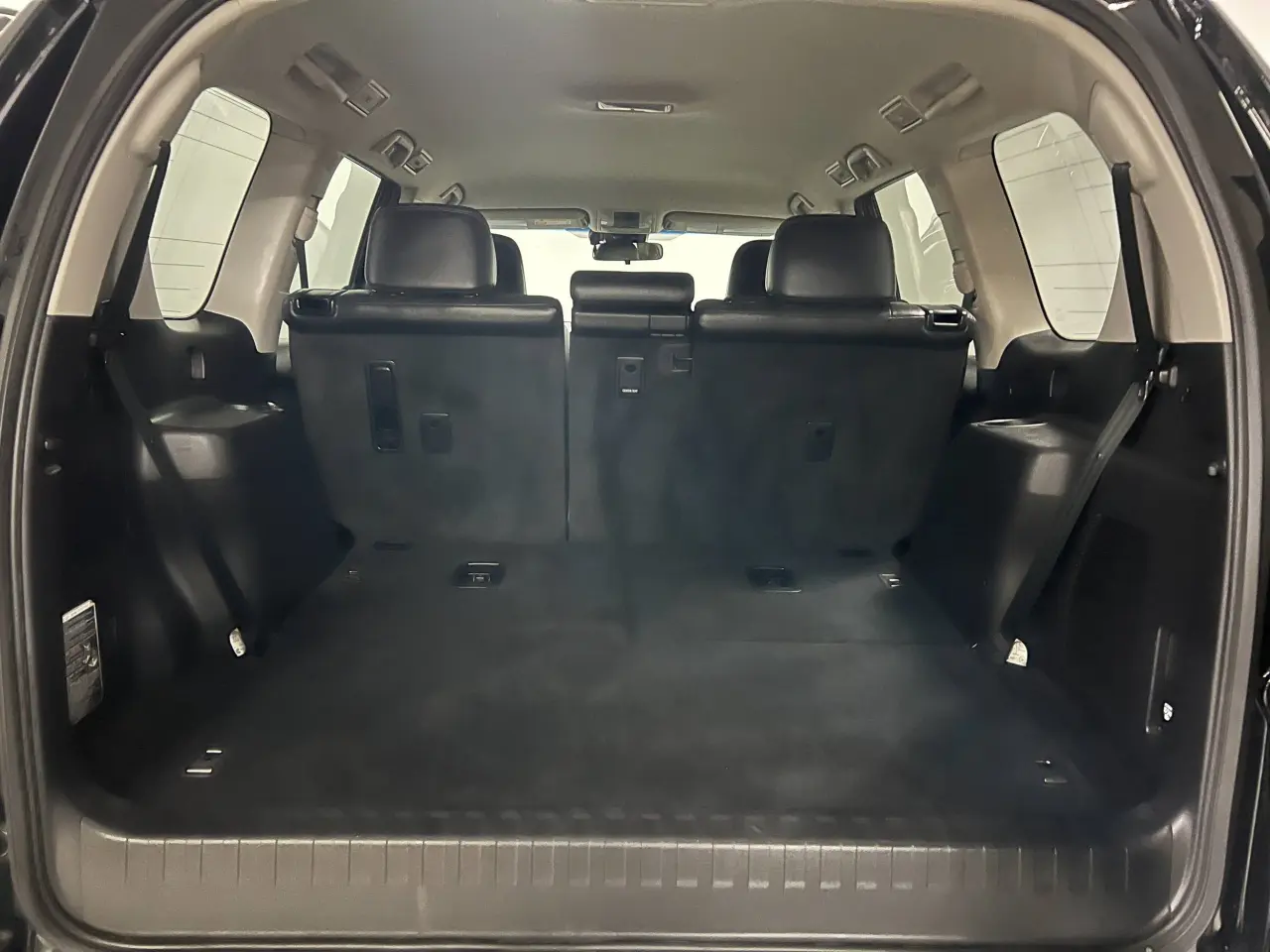 2020 TOYOTA PRADO Gallery Image 14