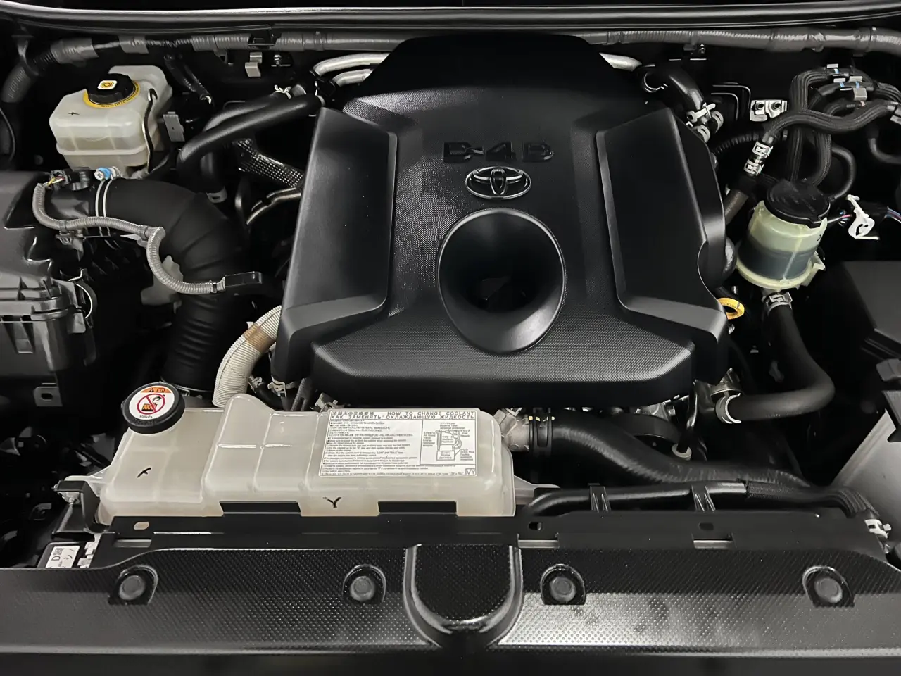 2020 TOYOTA PRADO Gallery Image 22