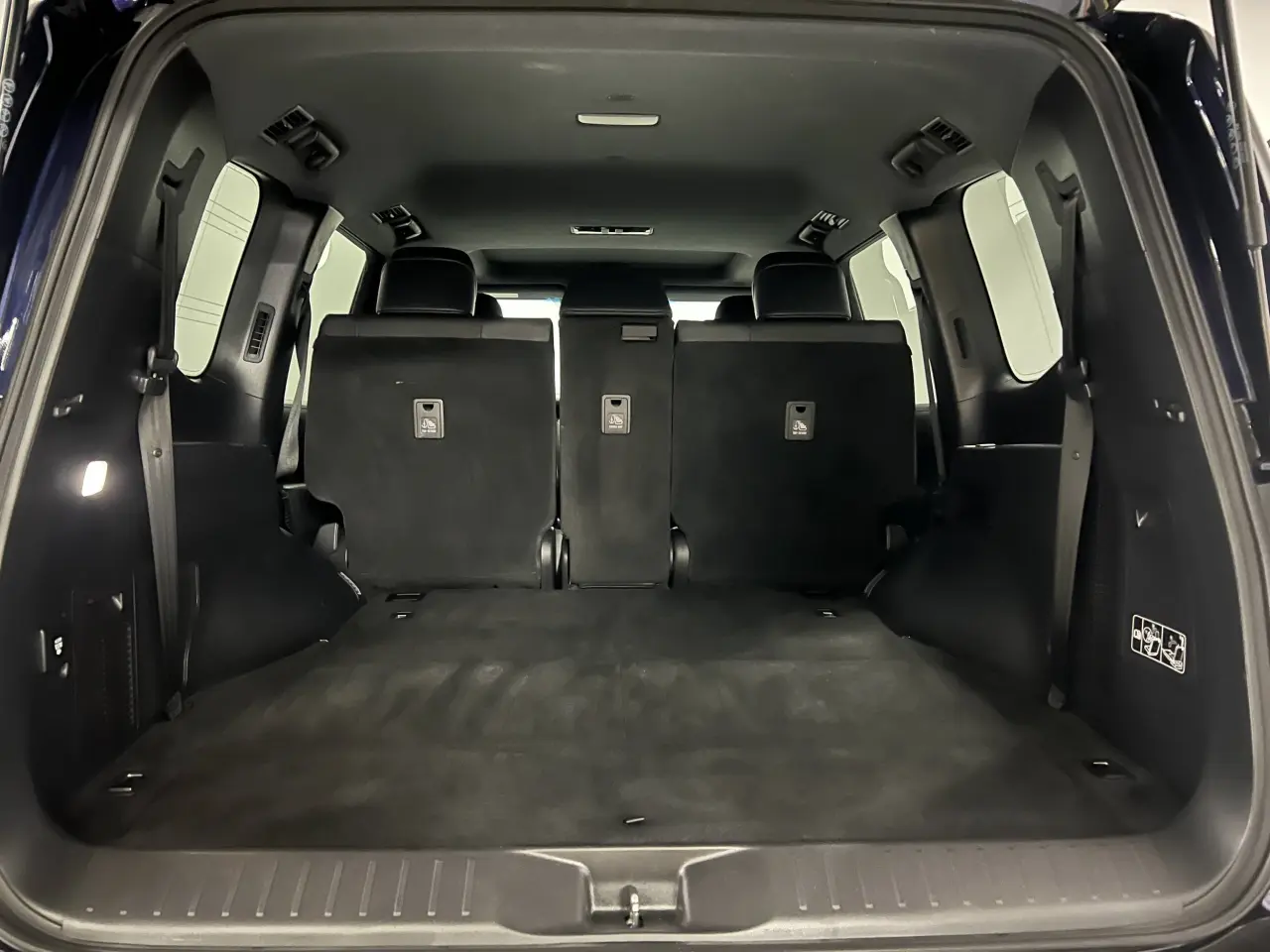 2022 TOYOTA LANDCRUISER Gallery Image 12