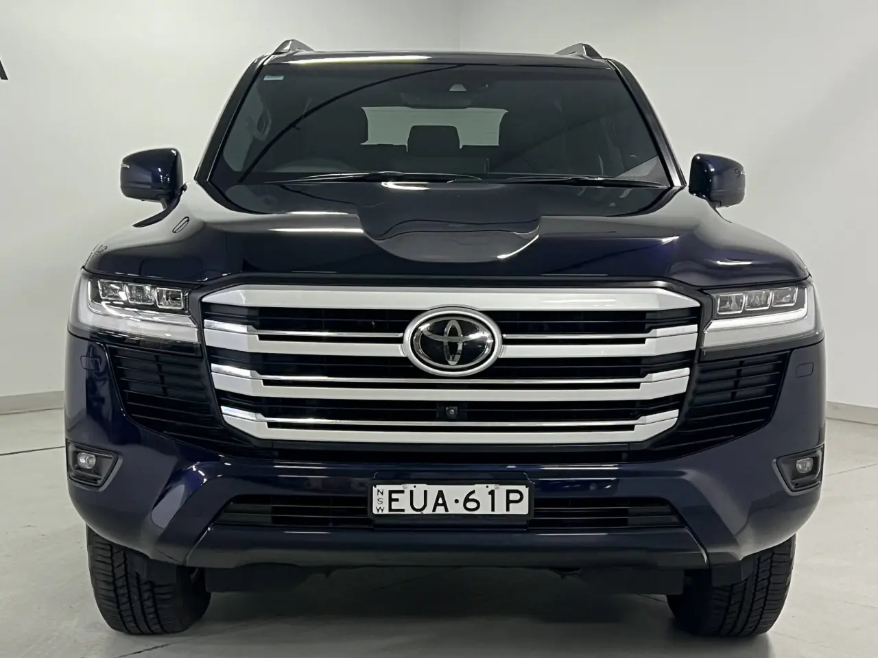 2022 TOYOTA LANDCRUISER Gallery Image 3