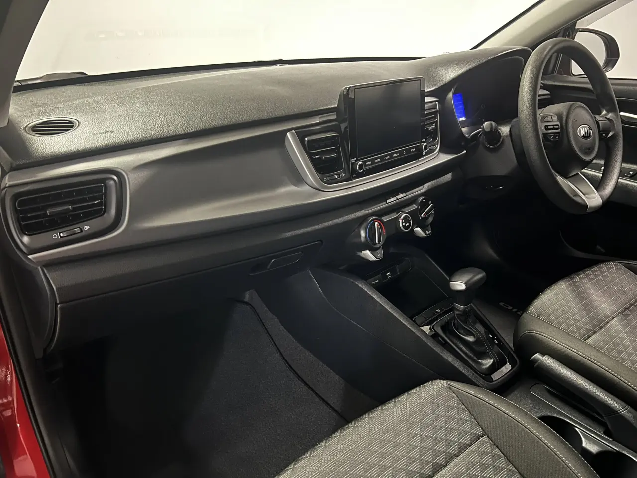2021 KIA RIO Gallery Image 14