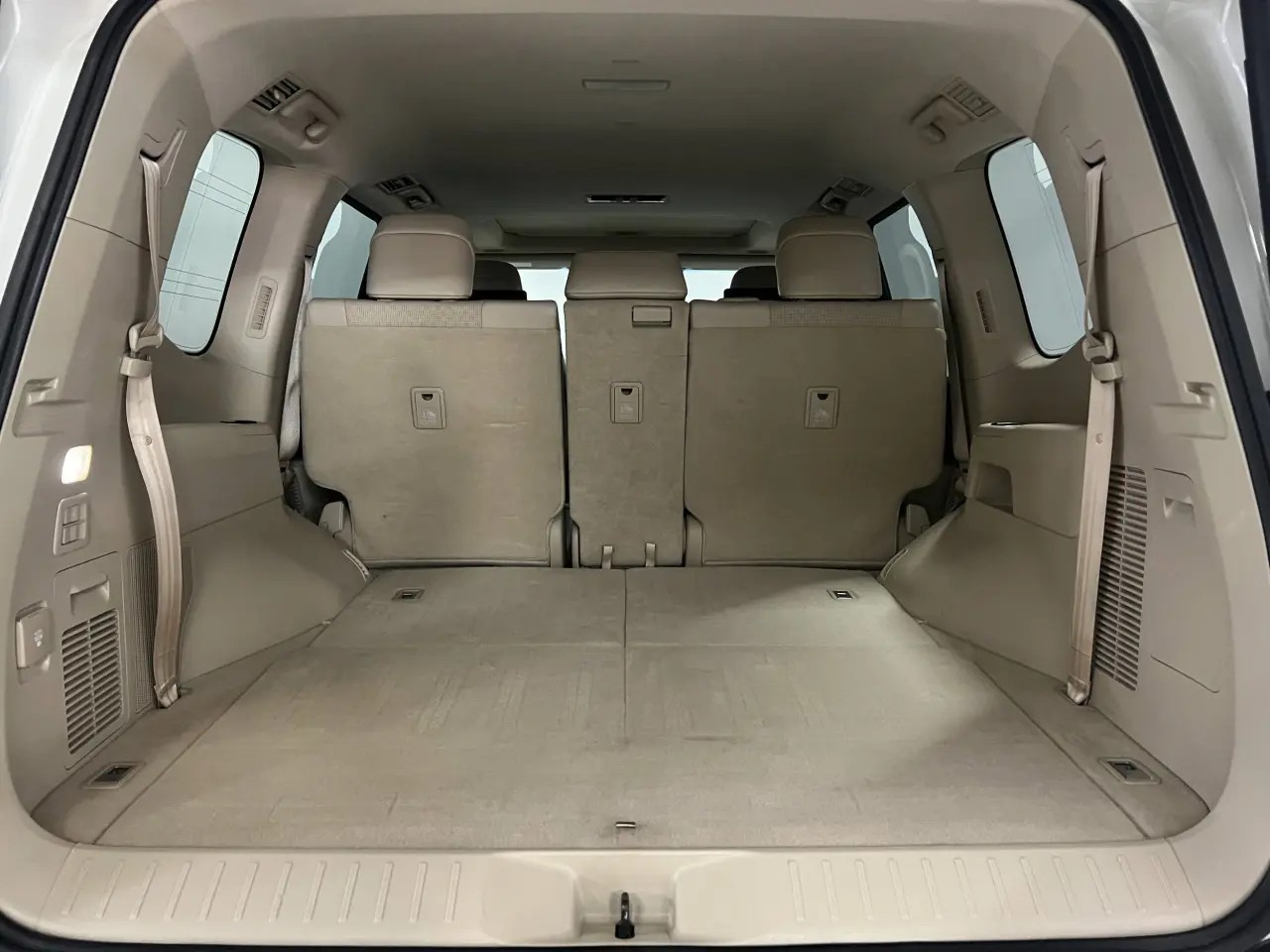 2022 TOYOTA LANDCRUISER Gallery Image 14