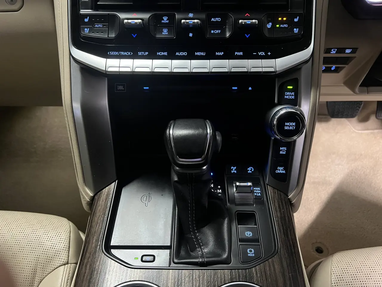 2022 TOYOTA LANDCRUISER Gallery Image 22