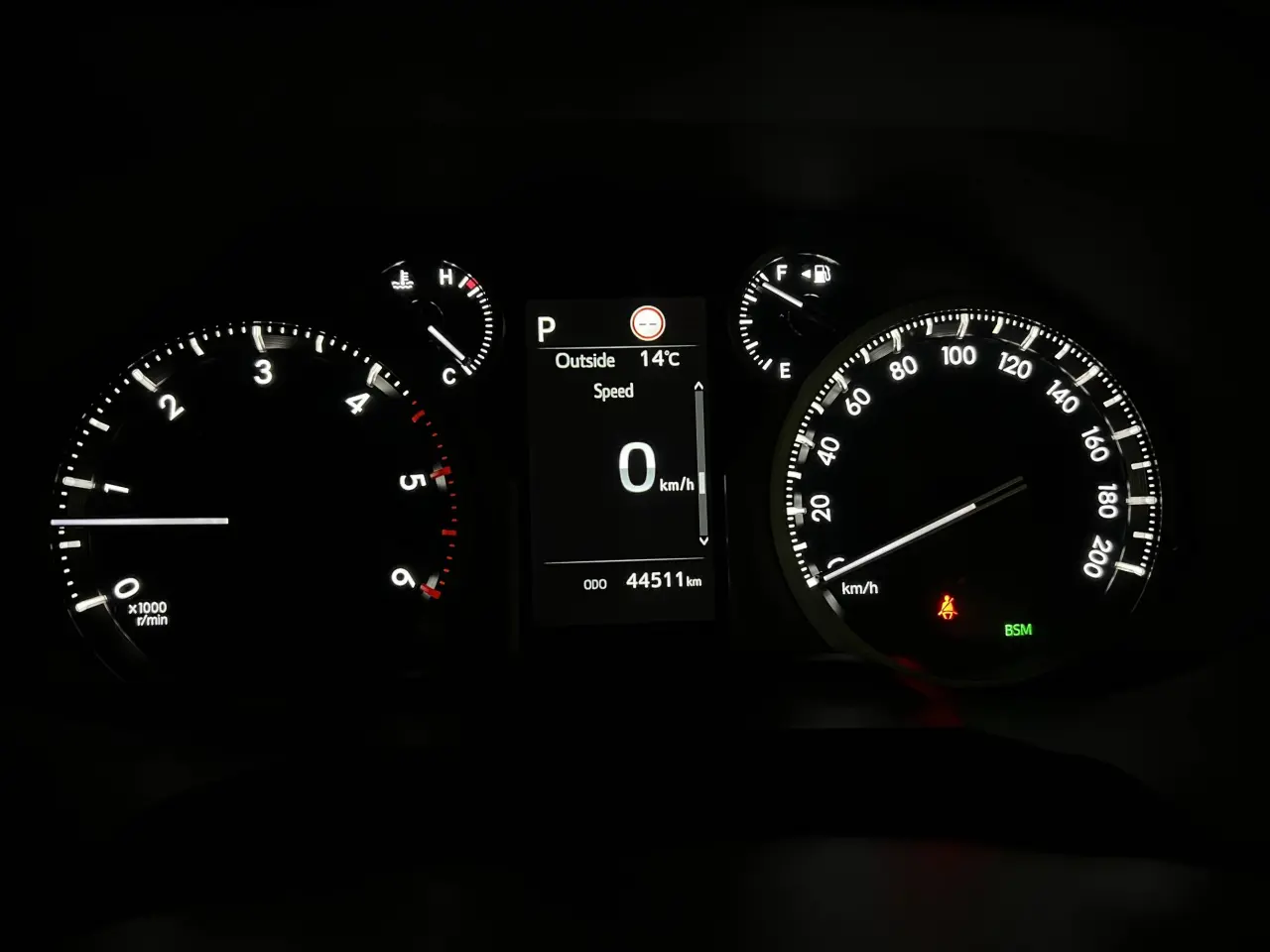 2022 TOYOTA PRADO Gallery Image 19