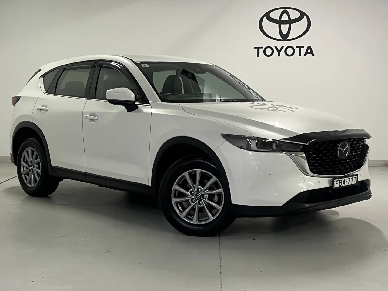 2022 MAZDA CX-5 Gallery Image 1