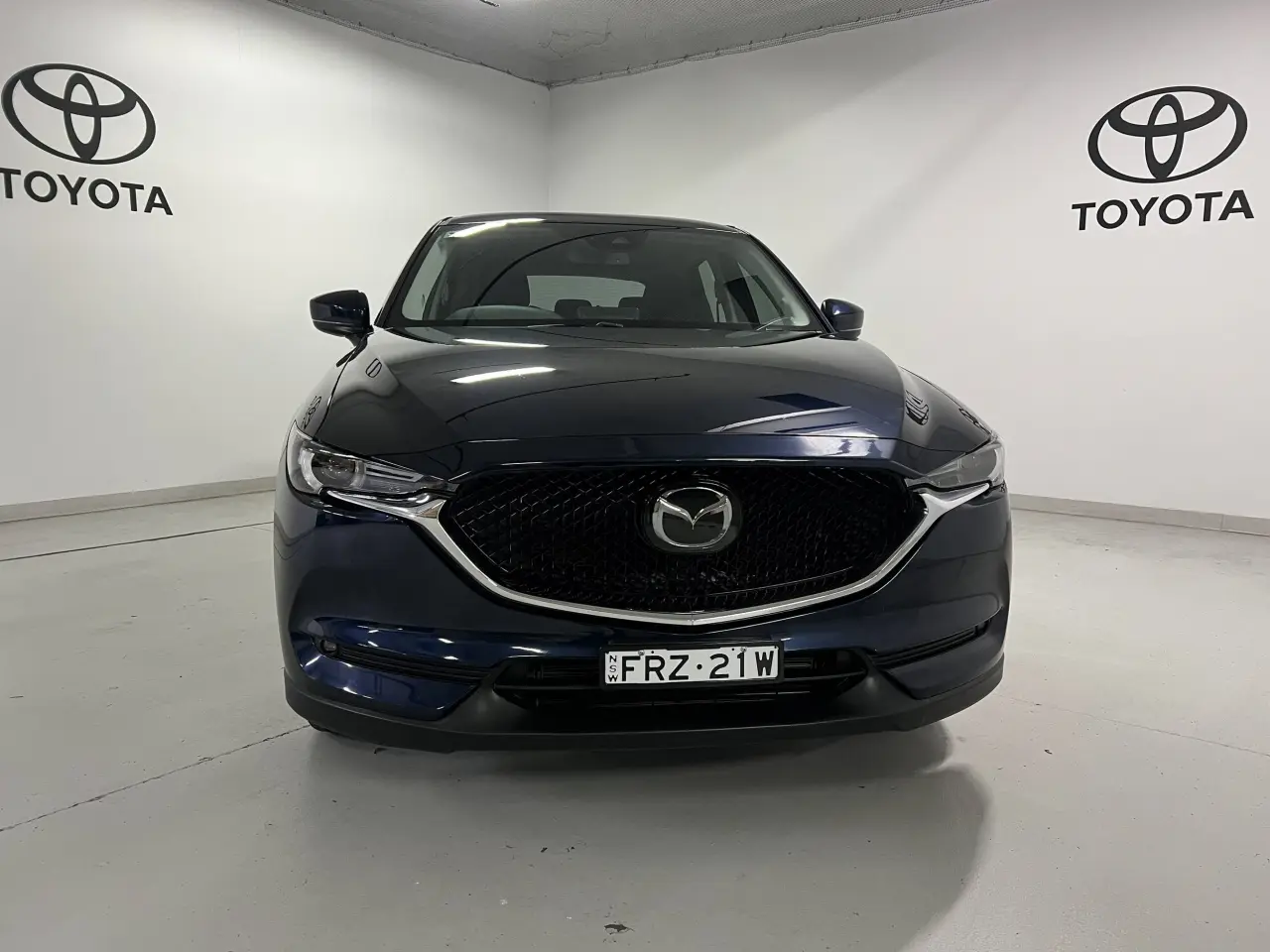 2021 MAZDA CX-5 Gallery Image 2