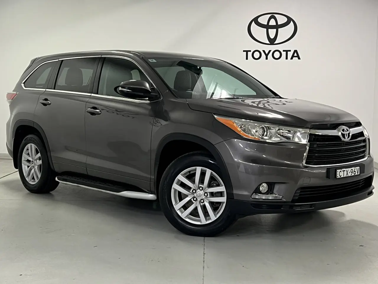 2014 TOYOTA KLUGER Gallery Image 1