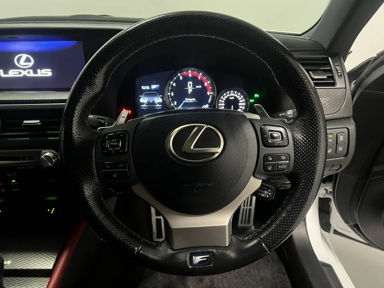 2018 LEXUS GS-F Gallery Image 16