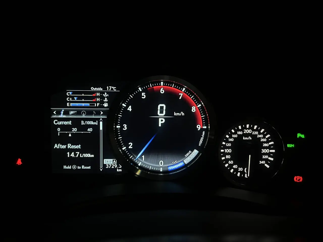 2018 LEXUS GS-F Gallery Image 17