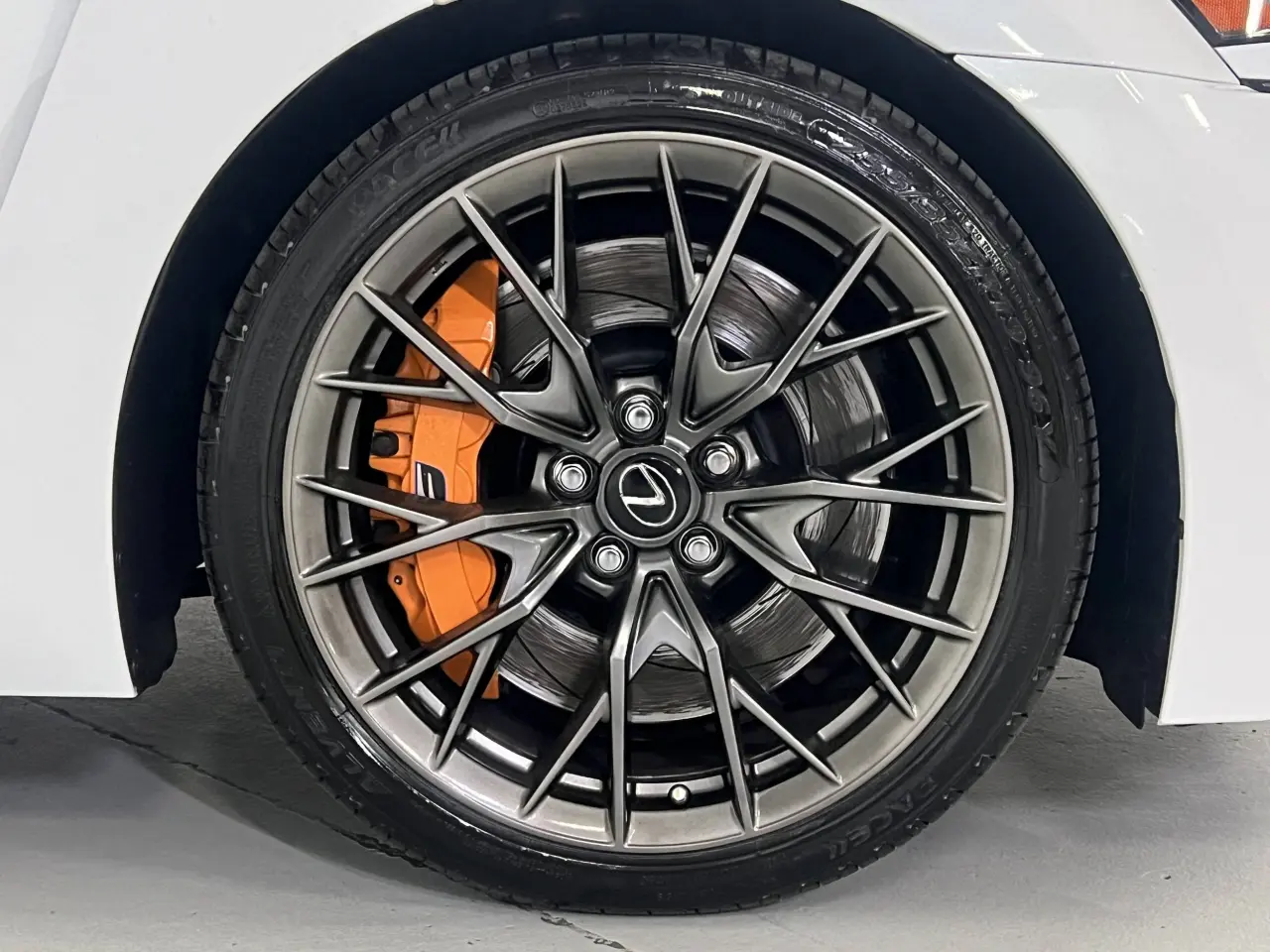 2018 LEXUS GS-F Gallery Image 5