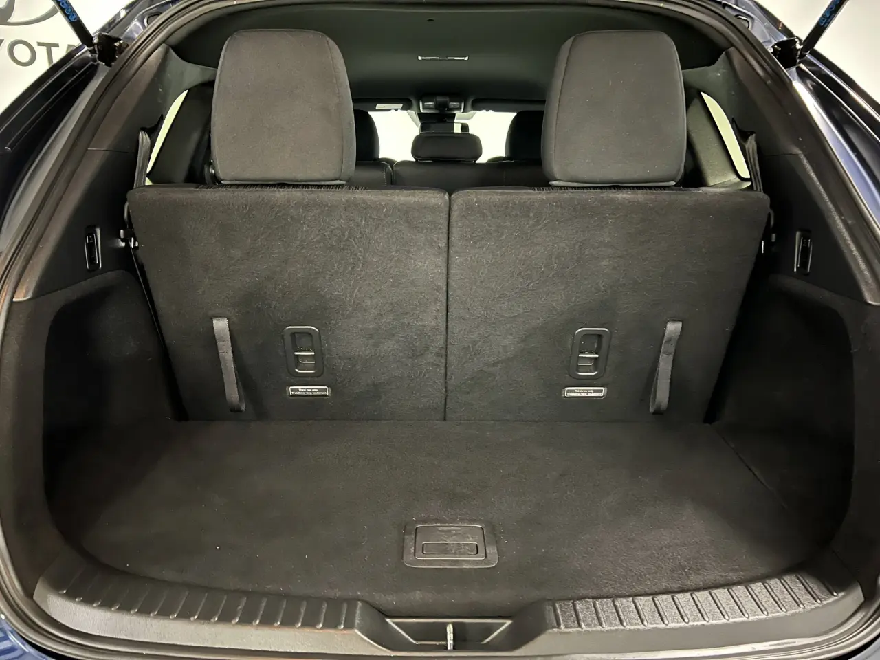 2021 MAZDA CX-8 Gallery Image 13