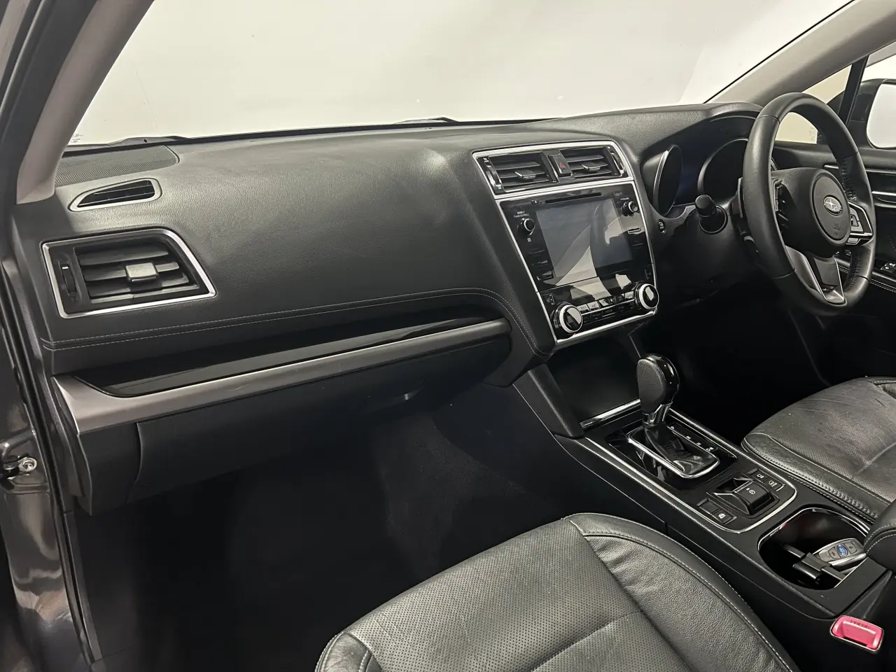 2018 SUBARU OUTBACK Gallery Image 15