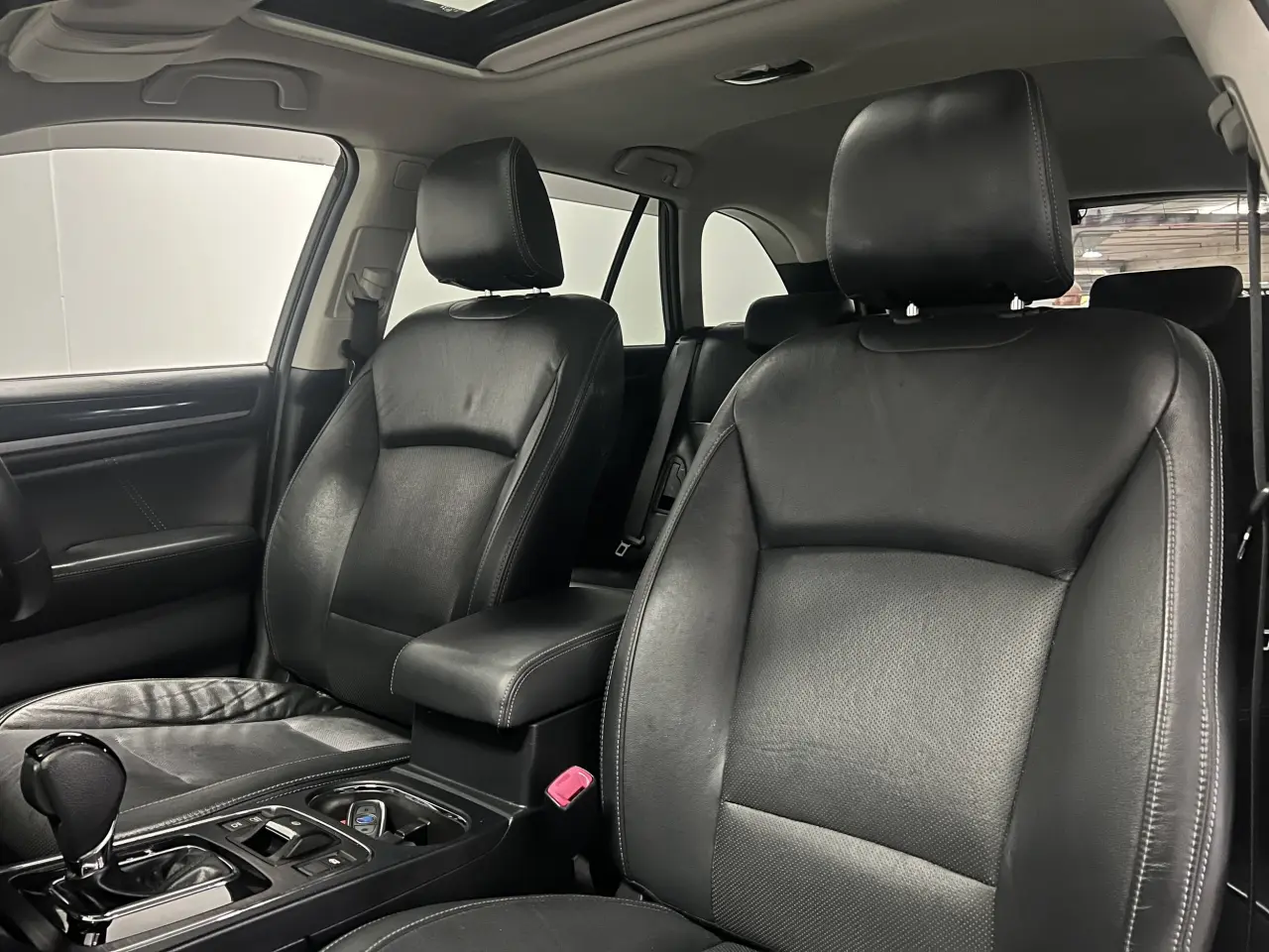 2018 SUBARU OUTBACK Gallery Image 16