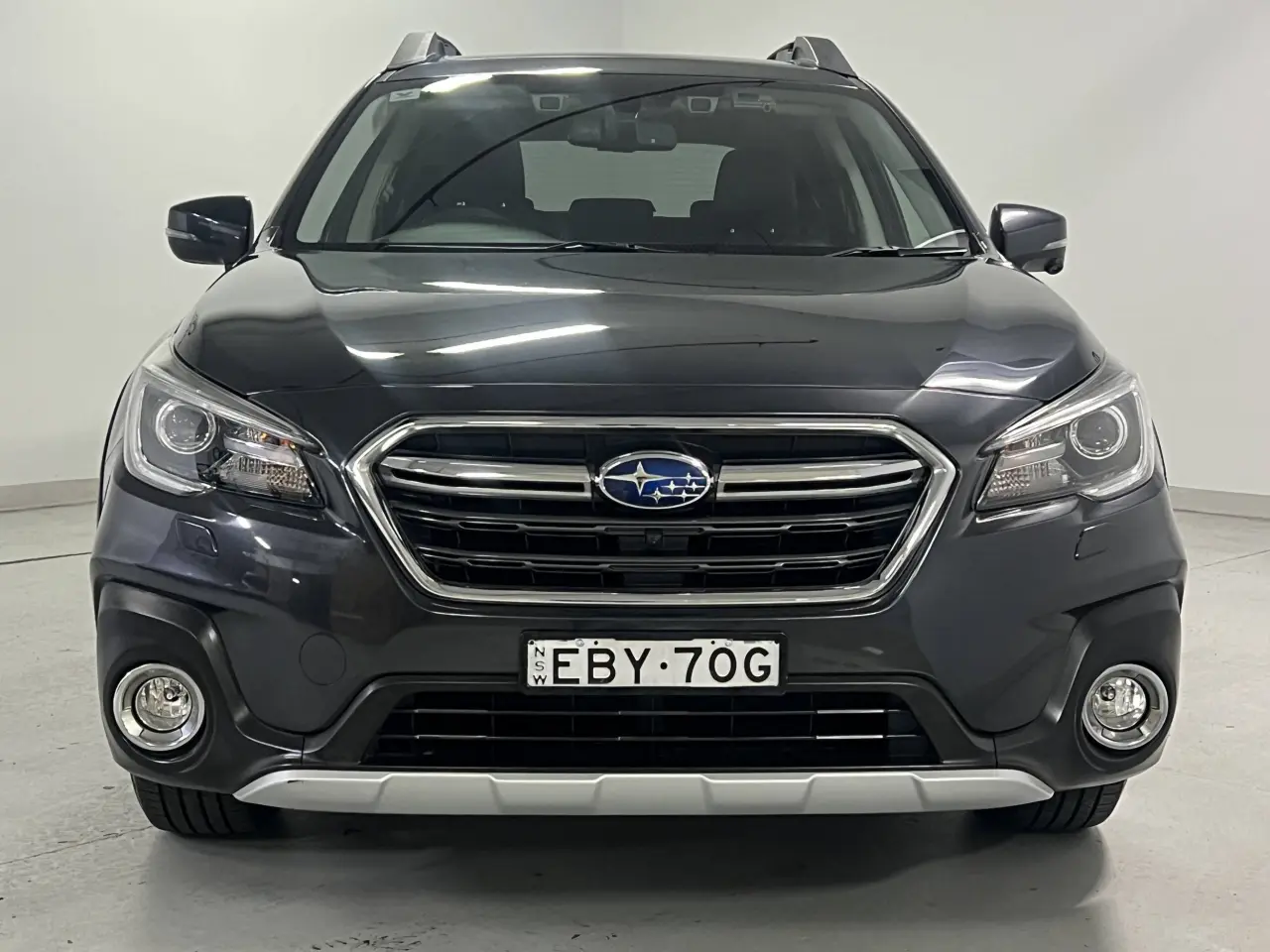 2018 SUBARU OUTBACK Gallery Image 3