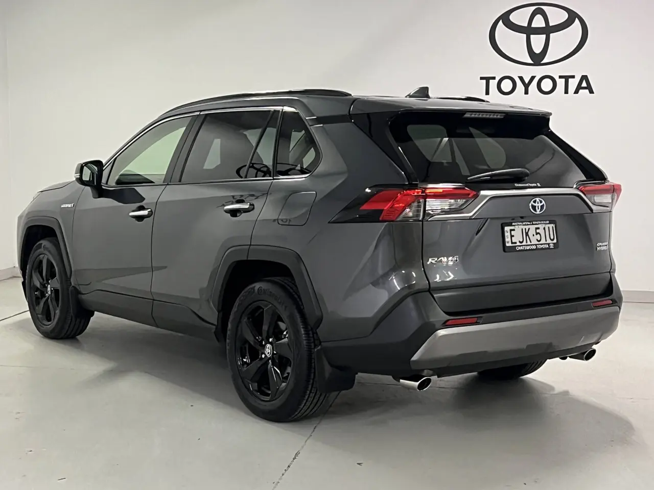 2020 TOYOTA RAV4 HYBRID Gallery Image 8