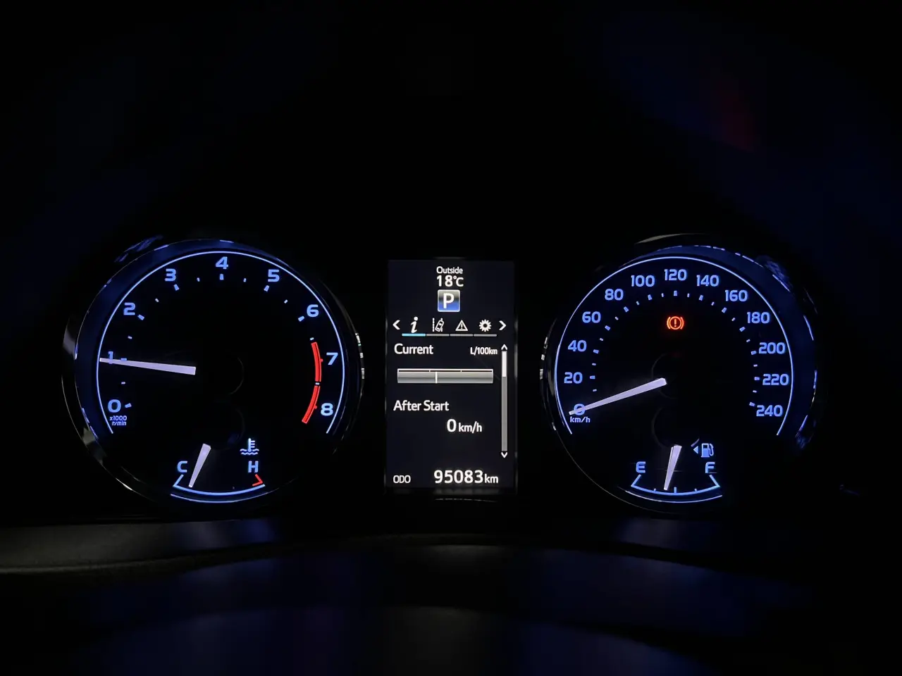 2019 TOYOTA COROLLA Gallery Image 17