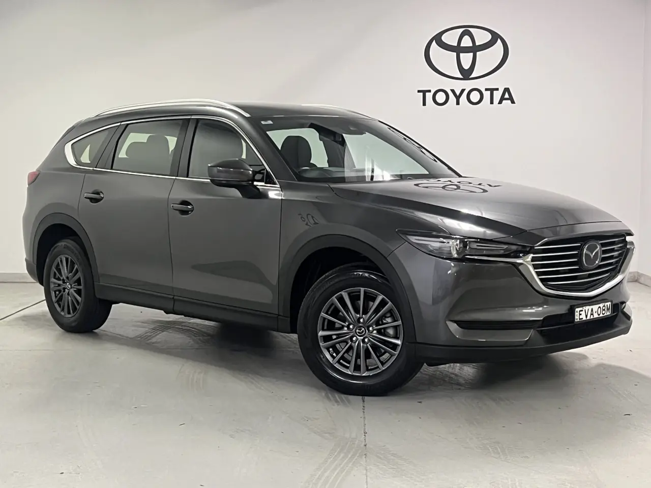 2019 MAZDA CX-8 Gallery Image 1
