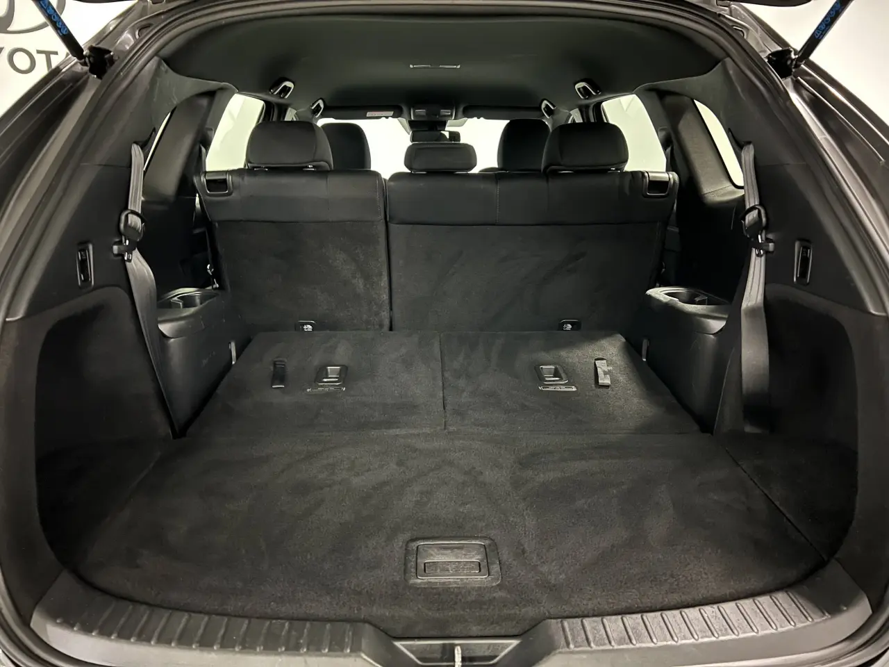 2019 MAZDA CX-8 Gallery Image 12