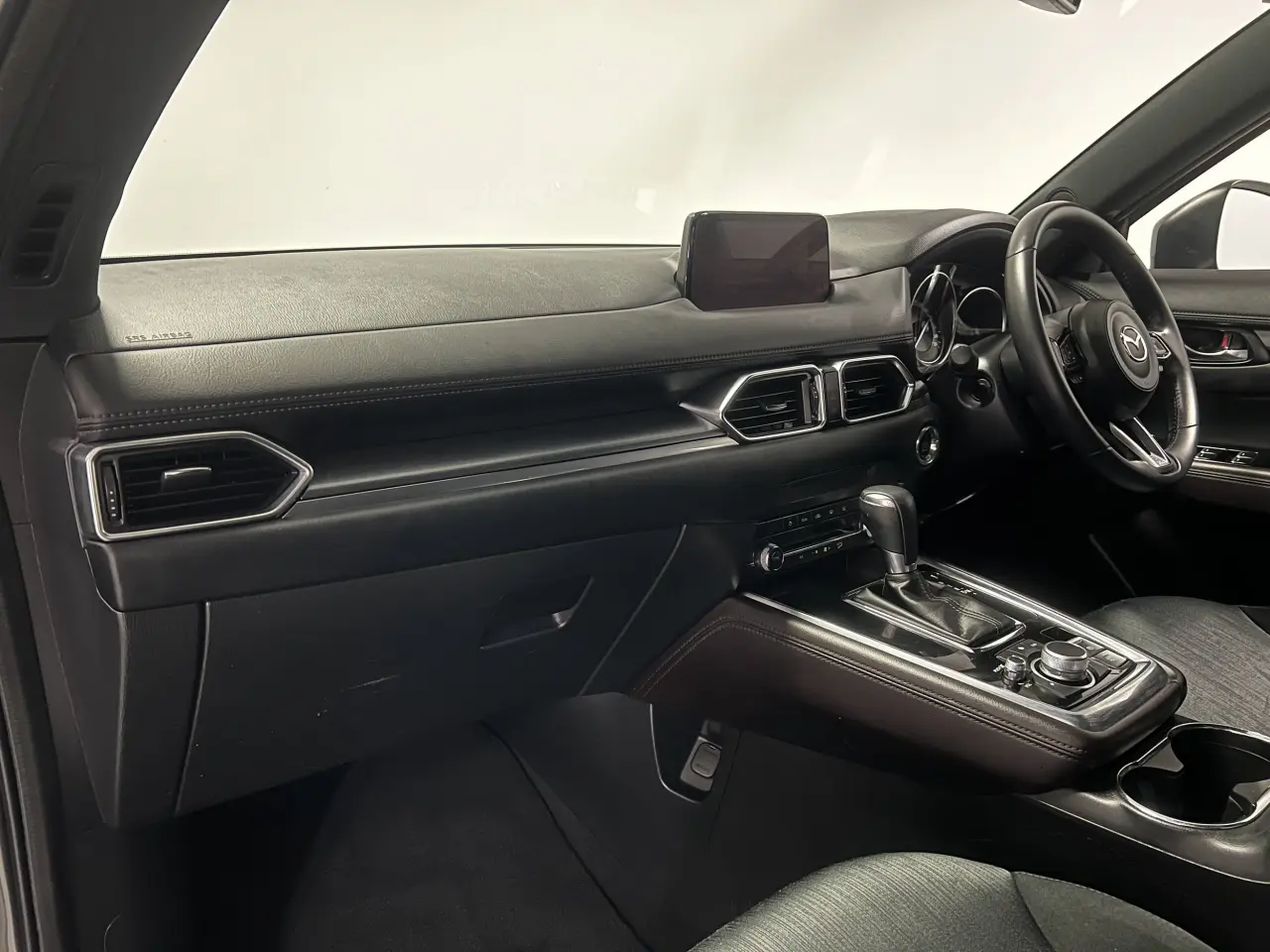 2019 MAZDA CX-8 Gallery Image 15