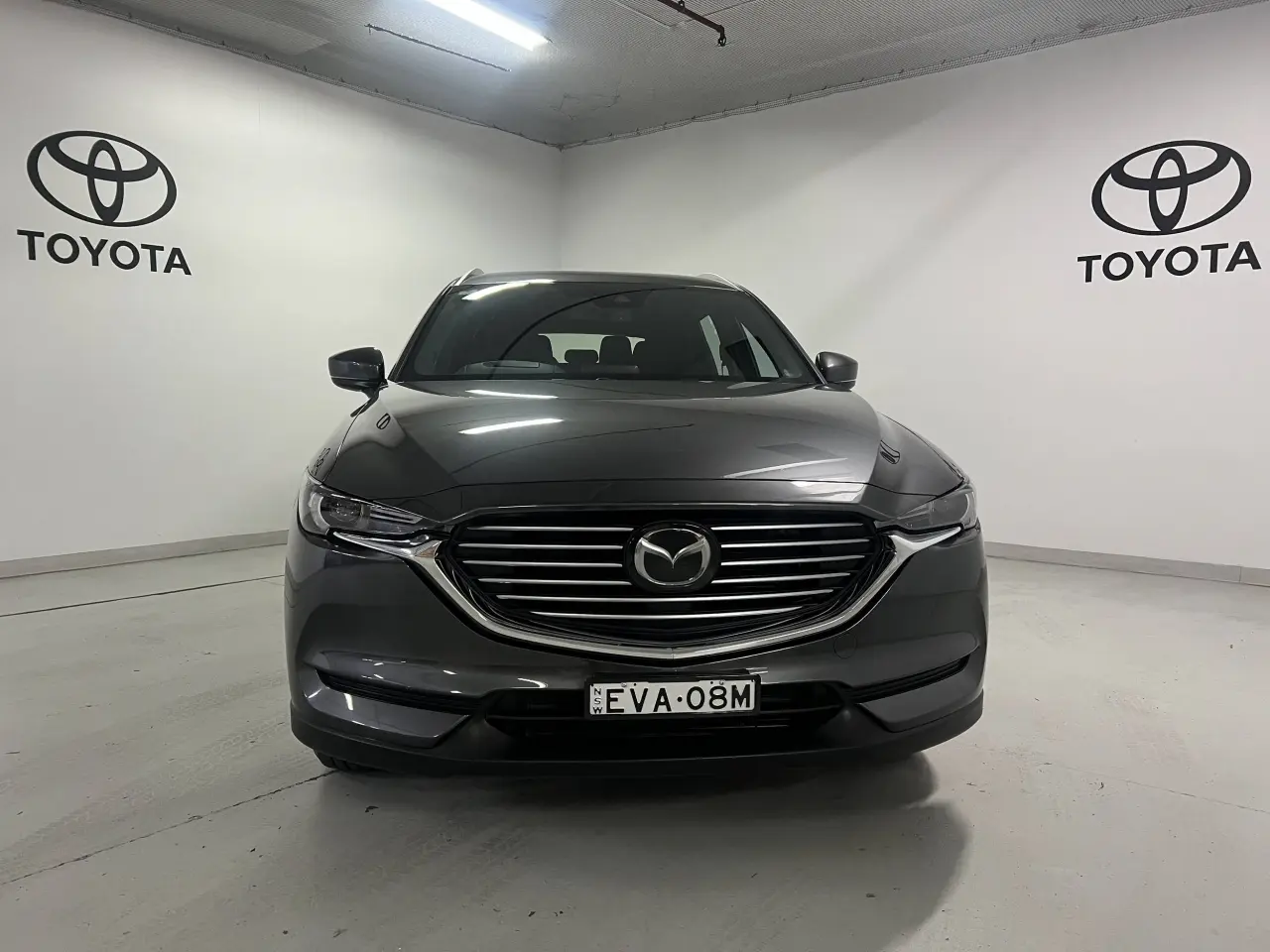 2019 MAZDA CX-8 Gallery Image 2