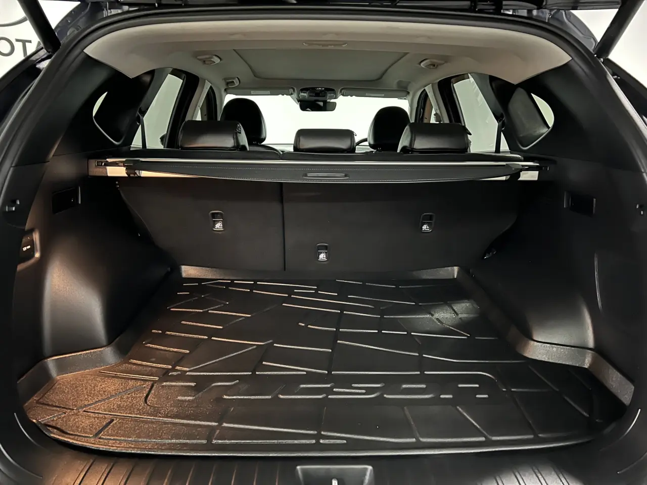 2022 HYUNDAI TUCSON Gallery Image 12