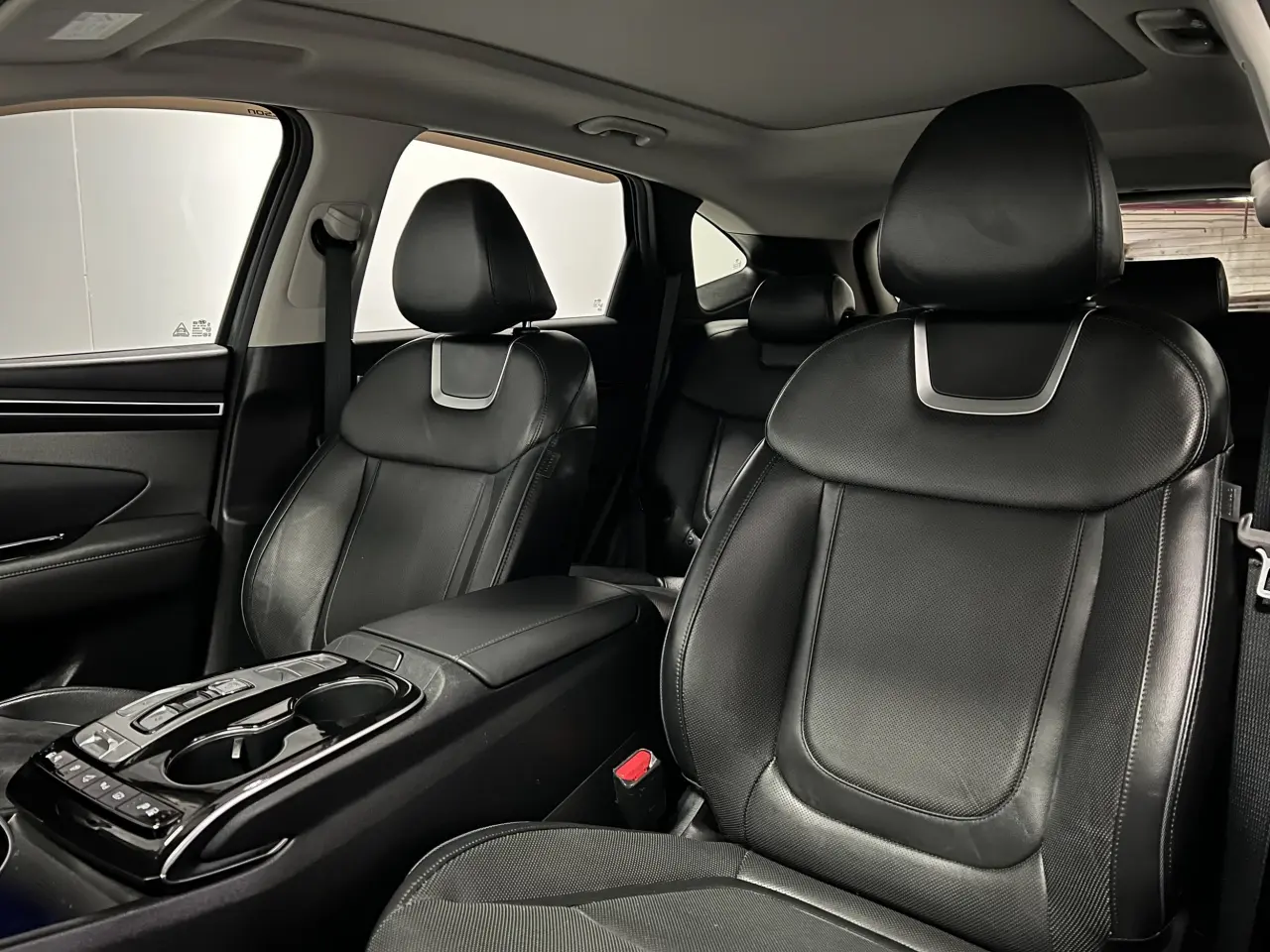 2022 HYUNDAI TUCSON Gallery Image 16
