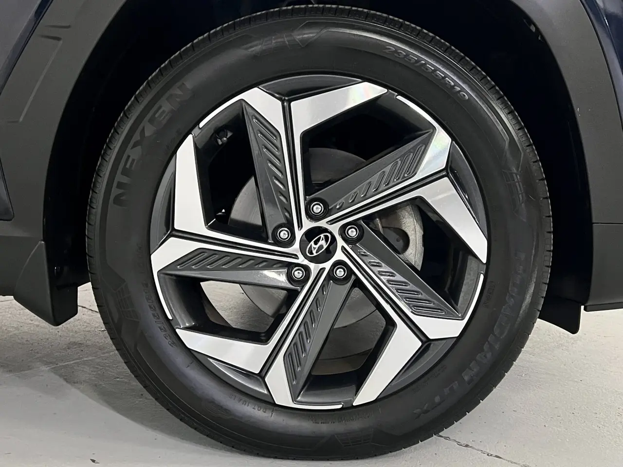 2022 HYUNDAI TUCSON Gallery Image 5