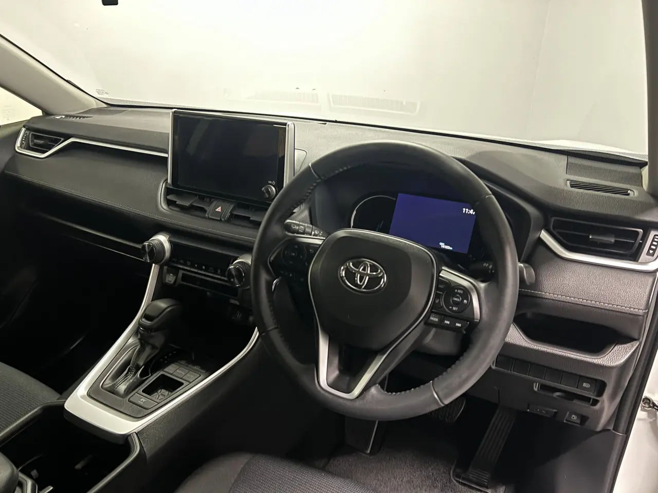 2023 TOYOTA RAV4 HYBRID Gallery Image 10