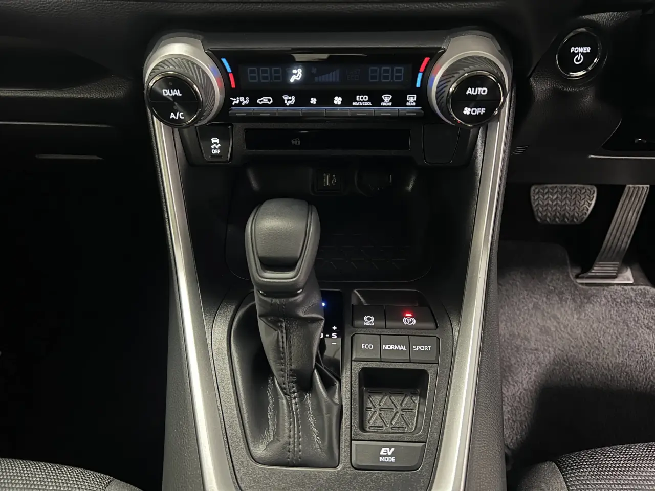 2023 TOYOTA RAV4 HYBRID Gallery Image 20