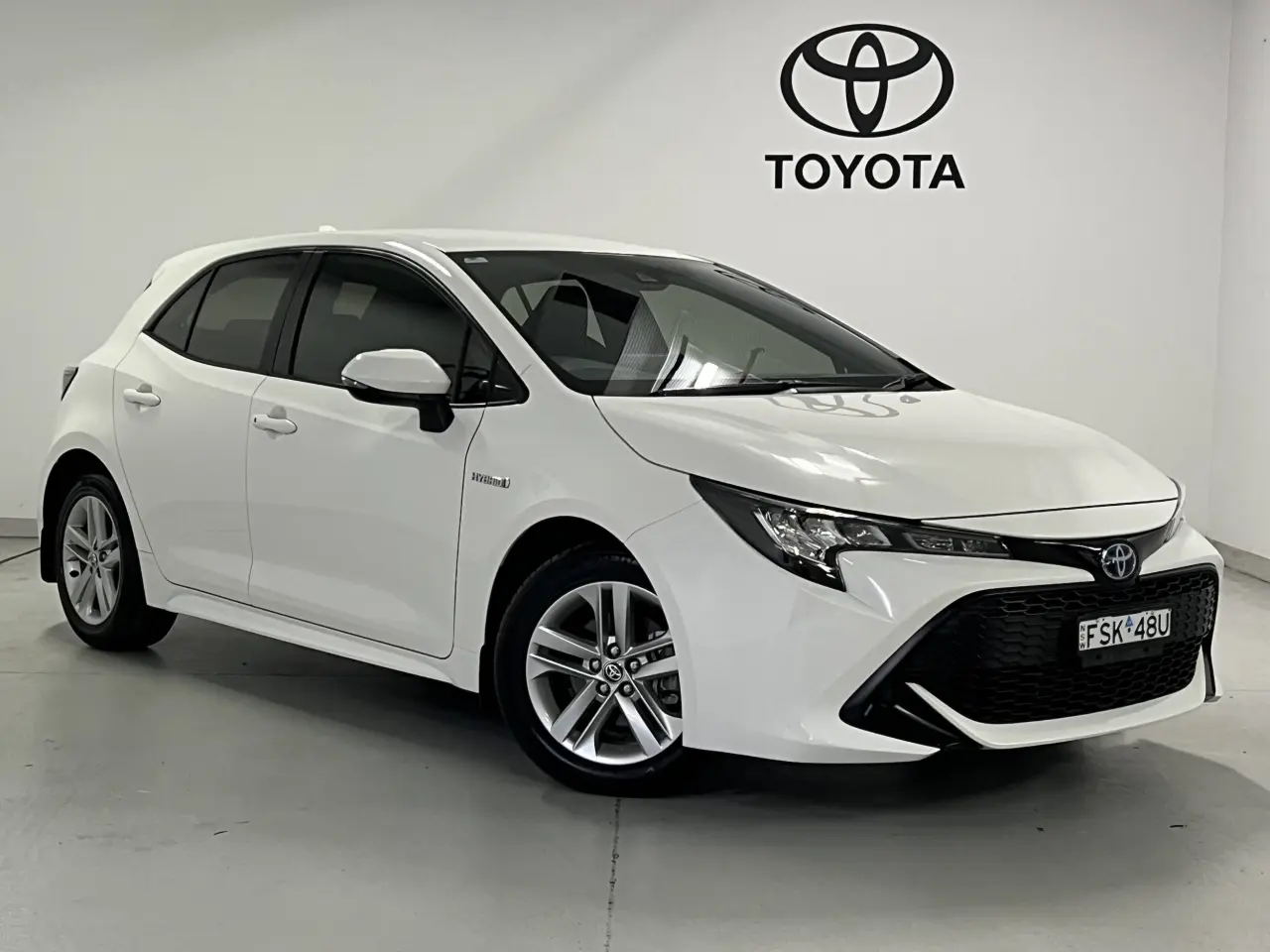 2022 TOYOTA COROLLA Gallery Image 1