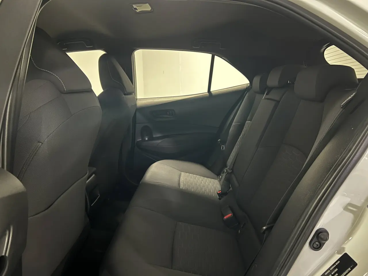 2022 TOYOTA COROLLA Gallery Image 13
