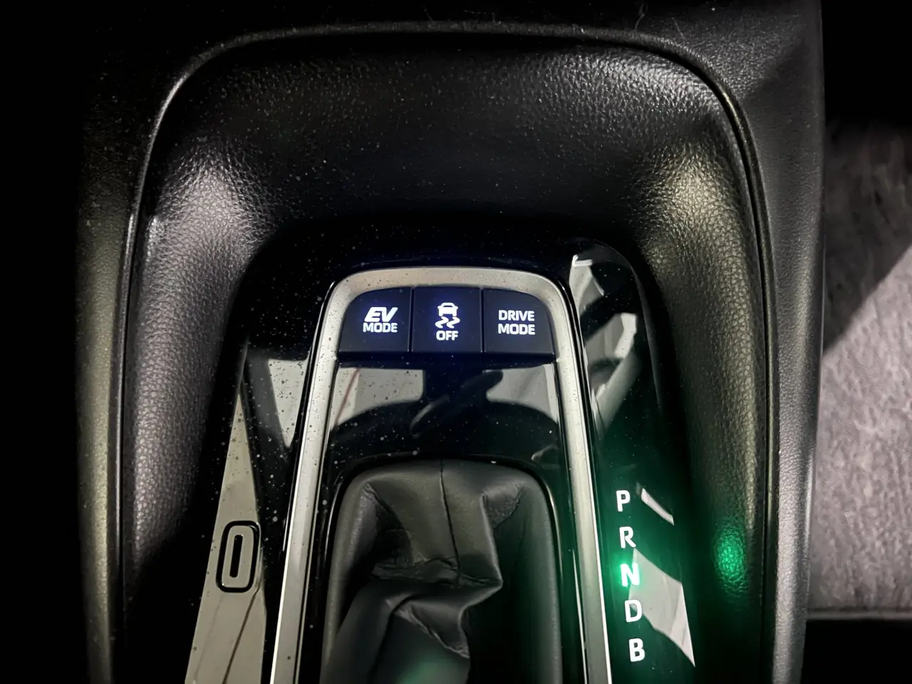 2022 TOYOTA COROLLA Gallery Image 20