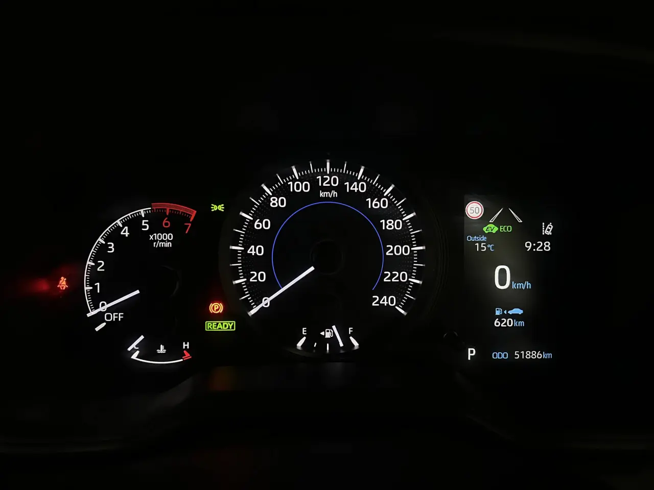 2021 TOYOTA COROLLA Gallery Image 17