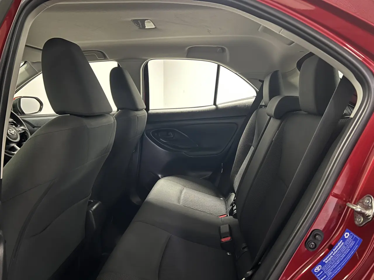 2023 TOYOTA YARIS CROSS HYBRID Gallery Image 13