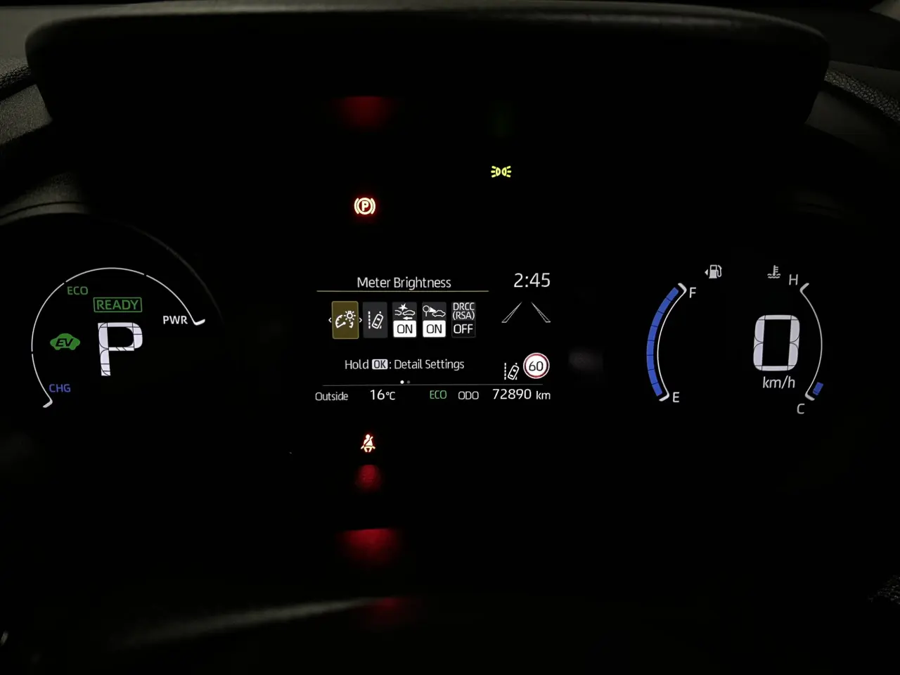 2023 TOYOTA YARIS CROSS HYBRID Gallery Image 17