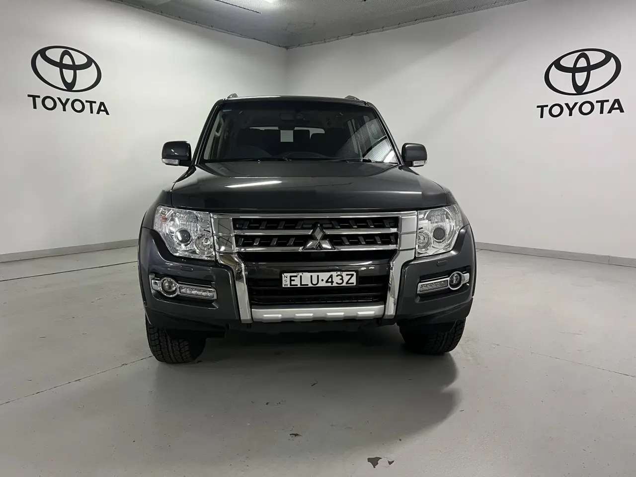 2020 MITSUBISHI PAJERO Gallery Image 2