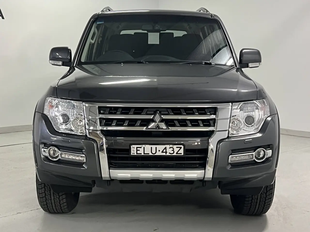2020 MITSUBISHI PAJERO Gallery Image 3