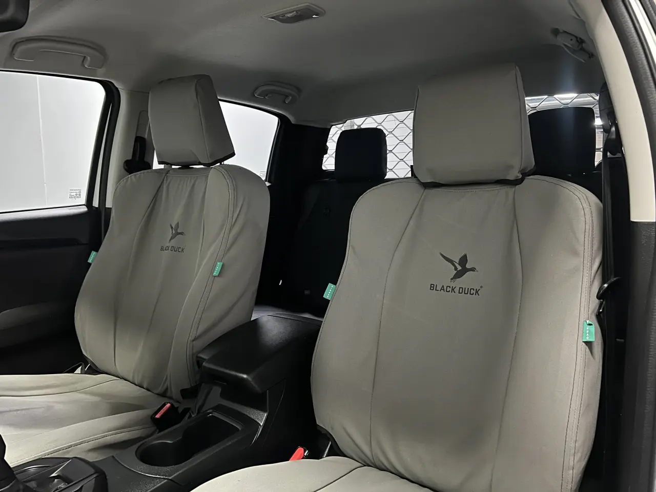 2020 ISUZU D-MAX Gallery Image 15