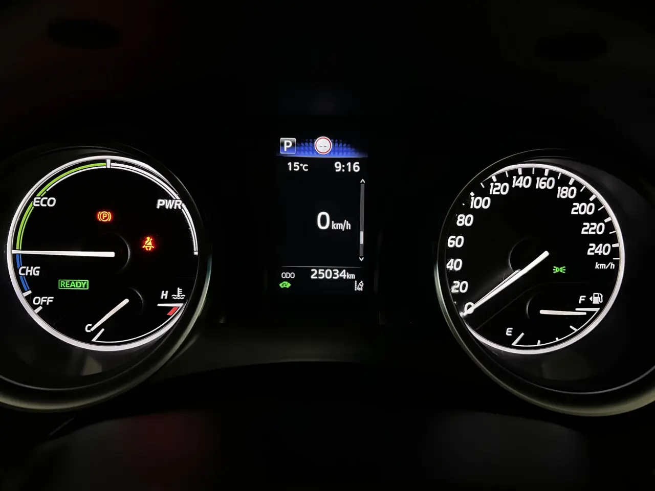2022 TOYOTA CAMRY HYBRID Gallery Image 16