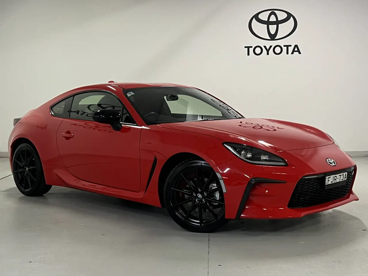 2024 TOYOTA GR86 Gallery Image 1