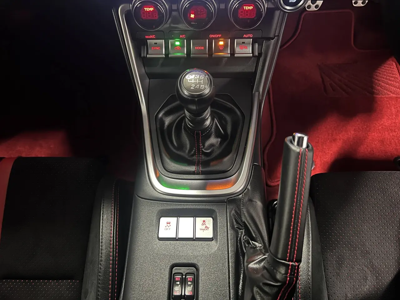 2024 TOYOTA GR86 Gallery Image 19