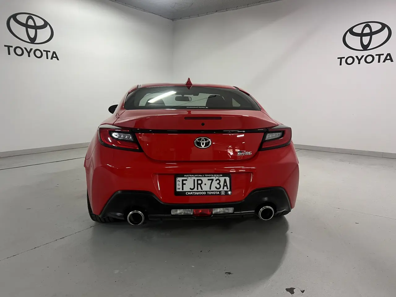 2024 TOYOTA GR86 Gallery Image 6