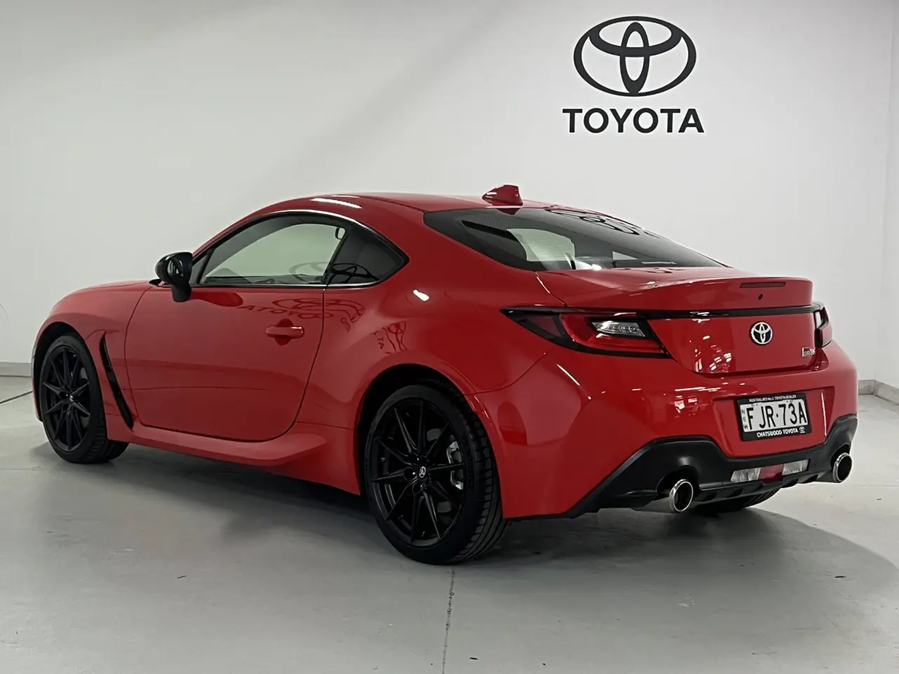 2024 TOYOTA GR86 Gallery Image 8