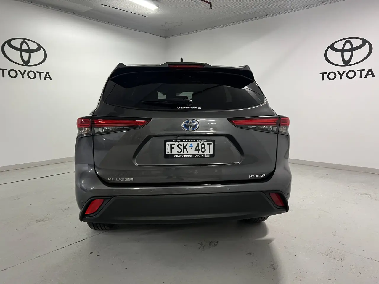 2022 TOYOTA KLUGER HYBRID Gallery Image 6