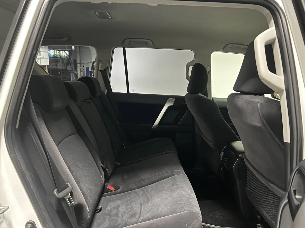 2020 TOYOTA PRADO Gallery Image 11