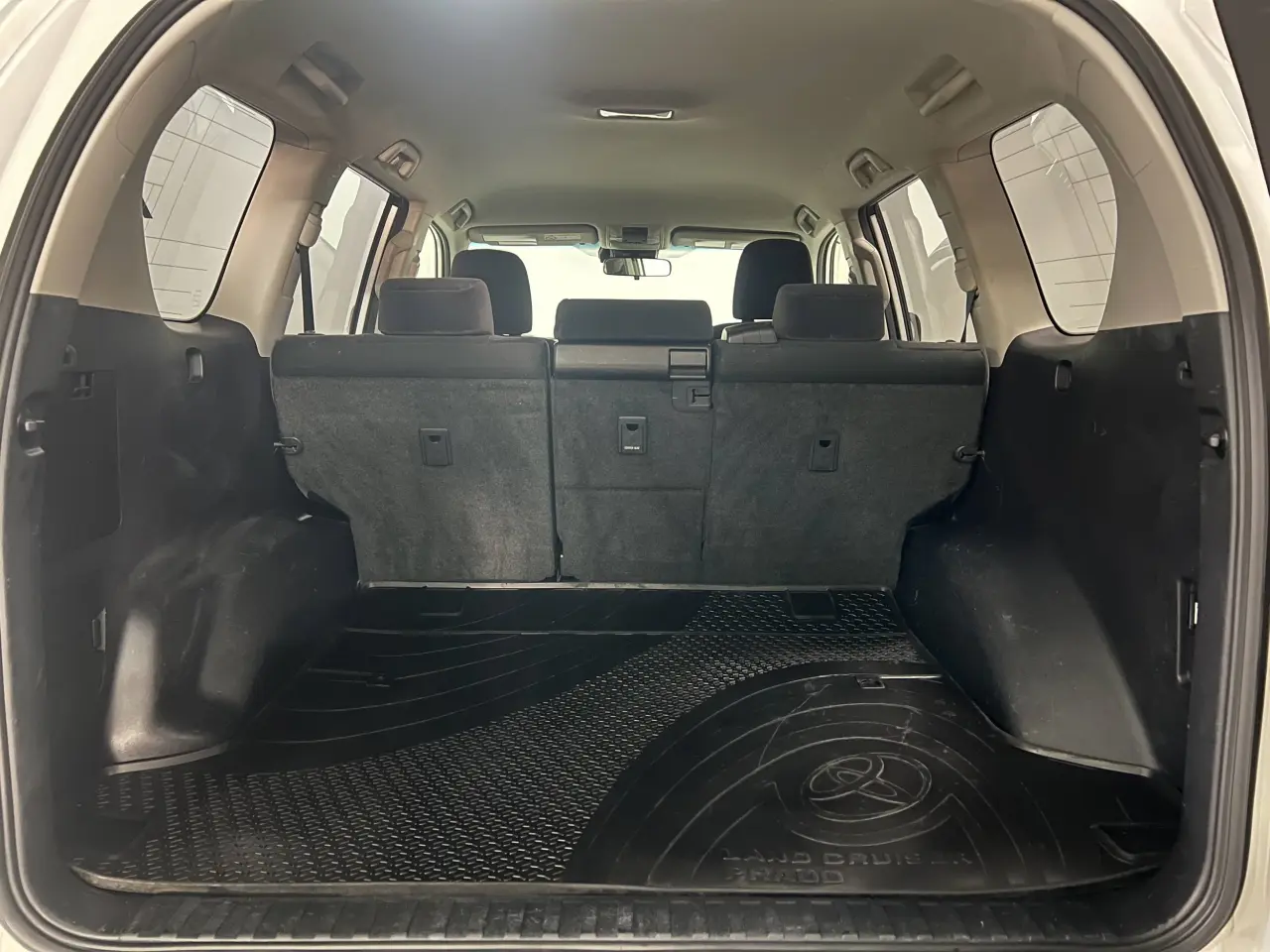 2020 TOYOTA PRADO Gallery Image 12