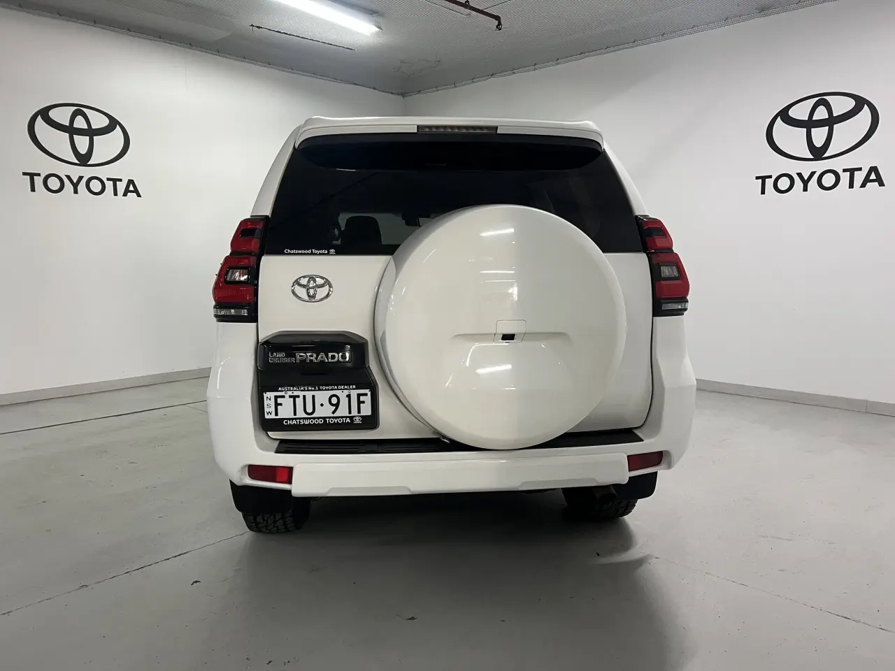 2020 TOYOTA PRADO Gallery Image 6